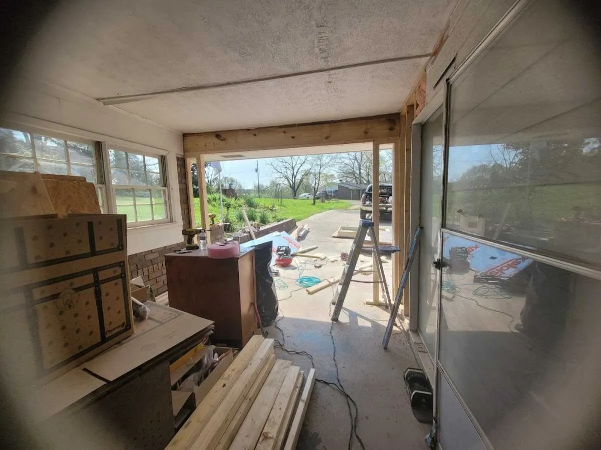 Air movers and dehumidifier for Water Mitigation Services in Olive Branch